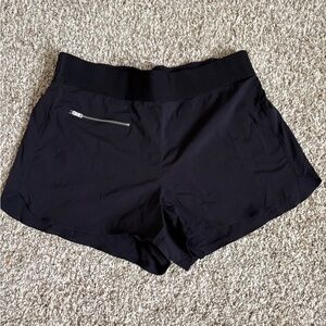 Athleta Trekkie Mod shorts 8